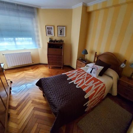 Fantastico Piso, Proximo A La Estacion De Tren. Apartment Vigo Bagian luar foto